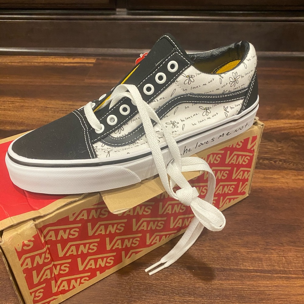 NWT VANS